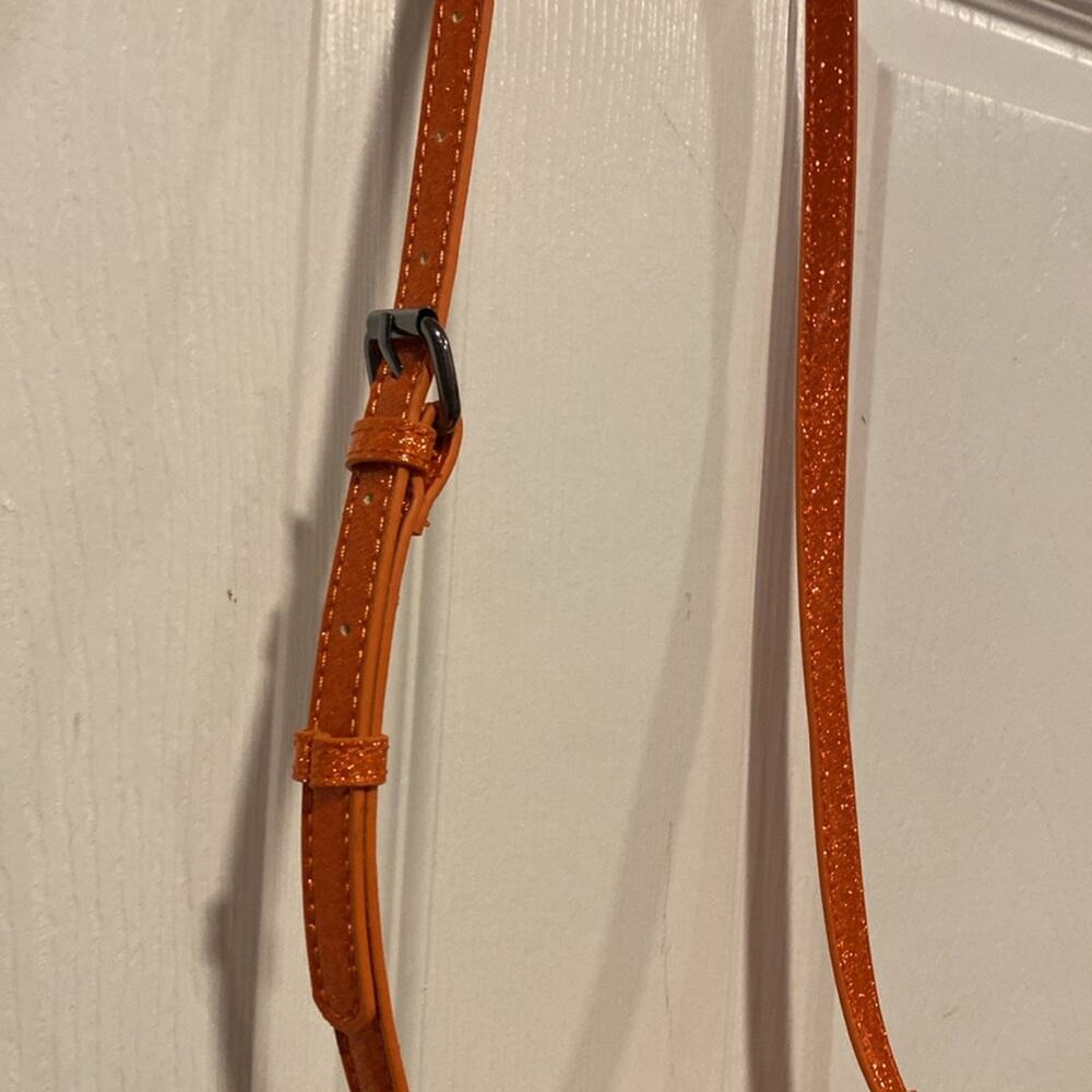 BNWT MAD ENGINE FINE BY ME Glitter Sparkle Pumpkin Halloween Crossbody Bag - Picture 6 of 7